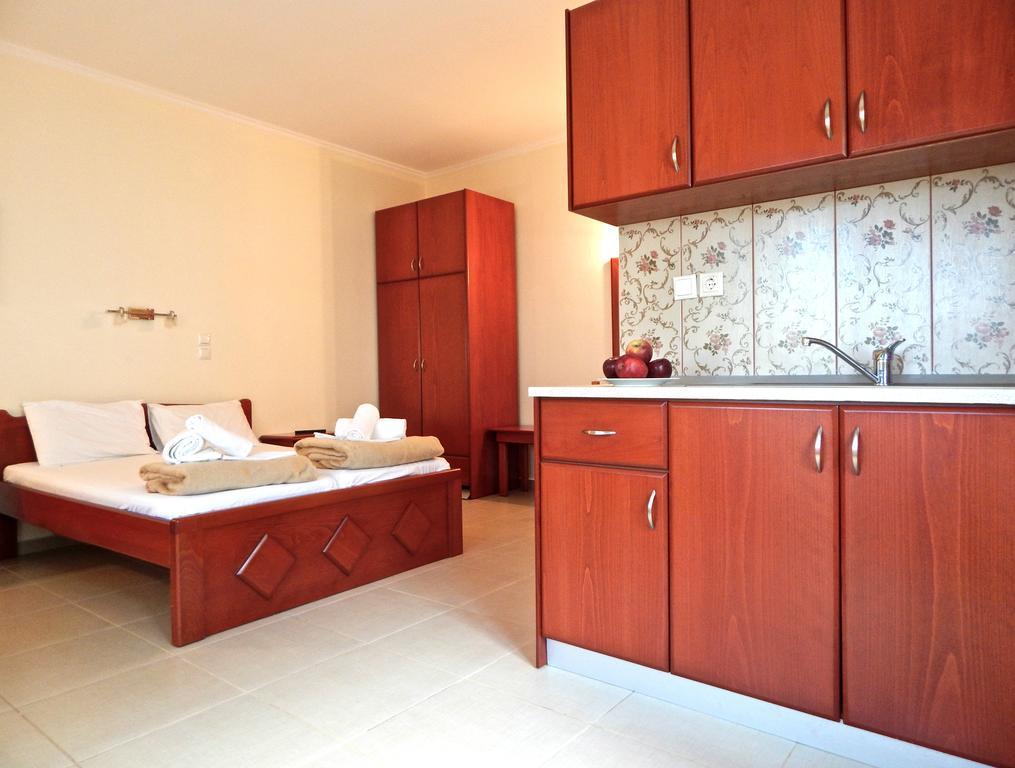 Panorama Apartments And Studios Khrysi Ammoudia Eksteriør bilde